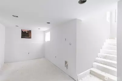 9617 15th Avenue NE, Seattle, WA 98115 - Photo 15