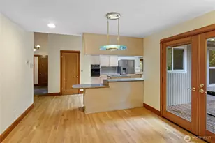 12901 Sunrise Drive NE, Bainbridge Island, WA 98110 - Photo 11