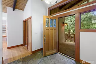 12901 Sunrise Drive NE, Bainbridge Island, WA 98110 - Photo 7