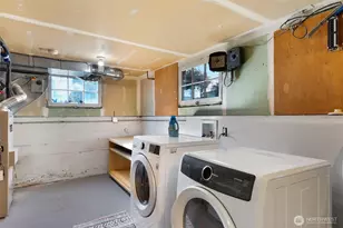 710 10th Ave E, Seattle, WA 98102 - Photo 25