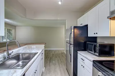 15415 35th Avenue W #C103, Lynnwood, WA 98087 - Photo 13