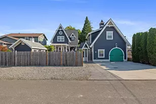 519 Talbott St, La Conner, WA 98257 - Photo 35