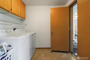 17003 Wisteria Ct SE, Yelm, WA 98597 - Photo 29
