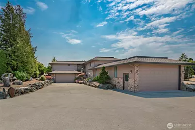 5575 Coquitlam Drive, Blaine, WA 98230 - Photo 3
