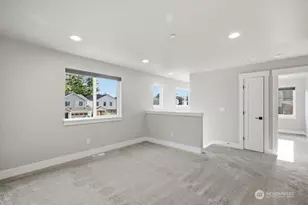 18527 Meridian Avenue SE, Bothell, WA 98012 - Photo 17