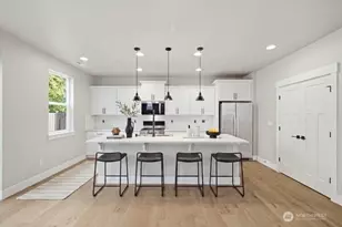 18527 Meridian Avenue SE, Bothell, WA 98012 - Photo 9