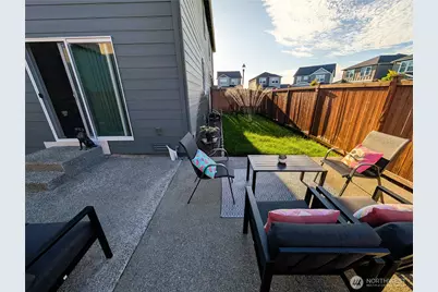 18709 Lipoma Place E, Puyallup, WA 98374 - Photo 25