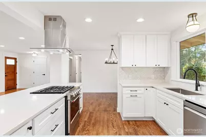 11903 NE 142nd Place, Kirkland, WA 98034 - Photo 15