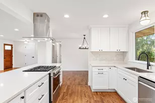 11903 NE 142nd Pl, Kirkland, WA 98034 - Photo 15