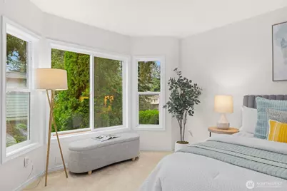 4202 Factoria Blvd SE #D2, Bellevue, WA 98006 - Photo 29