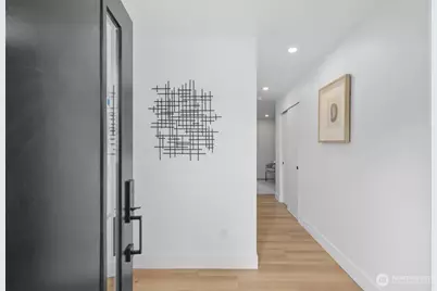 1212 NE 100th Street, Seattle, WA 98125 - Photo 3