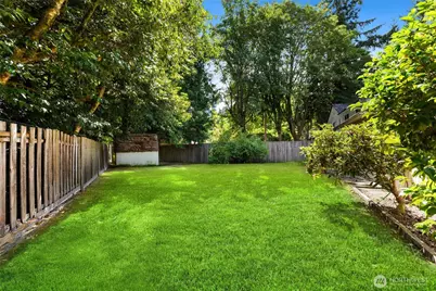 16442 NE 105th Place, Redmond, WA 98052 - Photo 33