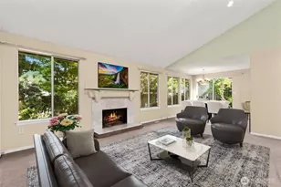 16442 NE 105th Pl, Redmond, WA 98052 - Photo 5