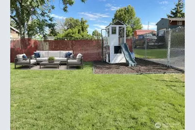1793 Judkins Street, Wenatchee, WA 98801 - Photo 17
