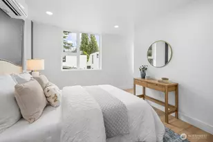 1212B NE 100th St, Seattle, WA 98125 - Photo 17