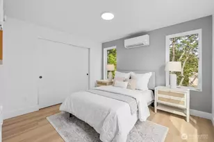 1212B NE 100th St, Seattle, WA 98125 - Photo 13