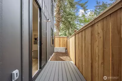 1214 NE 100th Street, Seattle, WA 98125 - Photo 29