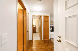 22238 24th Ave S, Des Moines, WA 98198 - Photo 3