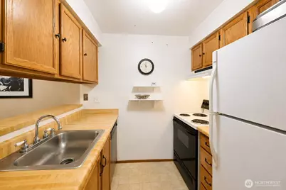 22238 24th Avenue S #L86, Des Moines, WA 98198 - Photo 5
