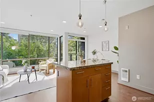 4547 8th Ave NE, Seattle, WA 98105 - Photo 11