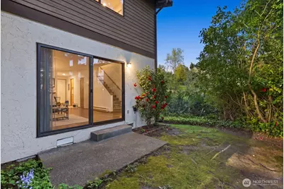 8017 NE 177th Court #504, Kenmore, WA 98028 - Photo 3