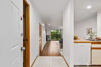 8017 NE 177th Court #504, Kenmore, WA 98028 - Photo 5
