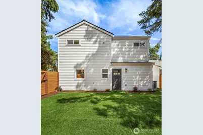 11028 Evanston Avenue N, Seattle, WA 98133 - Photo 21