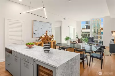 121 Stewart Street #3703, Seattle, WA 98101 - Photo 13