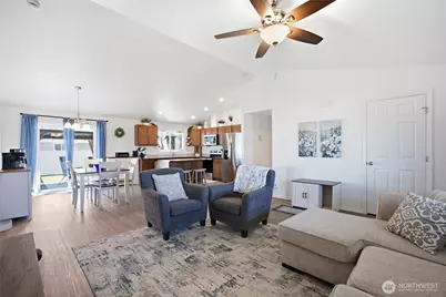 1305 W Polo Ridge Drive, Moses Lake, WA 98837 - Photo 5