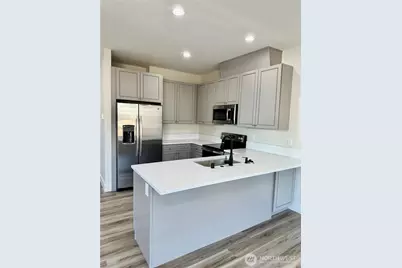 950 Walnut Street, Kelso, WA 98626 - Photo 17