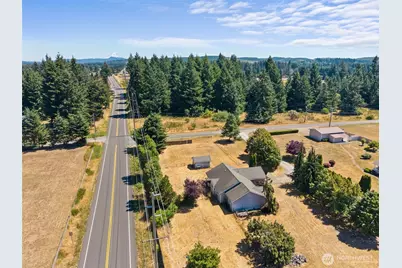 18303 Ivan Street SW, Rochester, WA 98579 - Photo 3