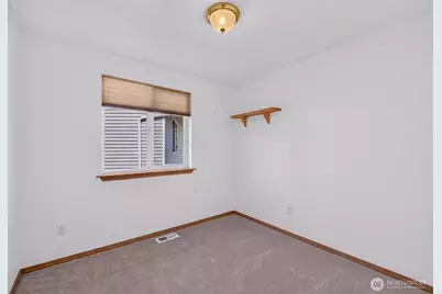 4223 147th Street SW, Lynnwood, WA 98087 - Photo 19