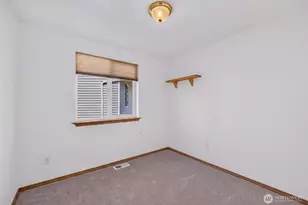 4223 147th St SW, Lynnwood, WA 98087 - Photo 19