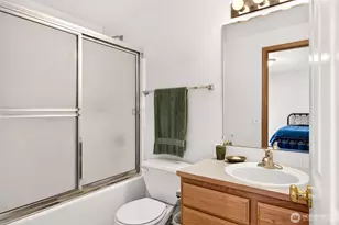 4223 147th St SW, Lynnwood, WA 98087 - Photo 17