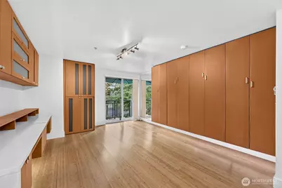 1323 Boren Avenue #212, Seattle, WA 98101 - Photo 5