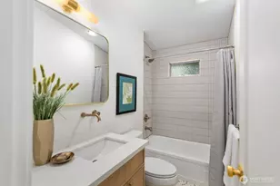 4215 Island Crest Way, Mercer Island, WA 98040 - Photo 25