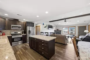 406 Amareen Ct, Nooksack, WA 98276 - Photo 9