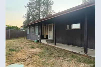 2704 125th Avenue Ct E, Edgewood, WA 98372 - Photo 5