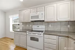 1550 Mountain View Dr, Enumclaw, WA 98022 - Photo 15