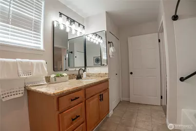 15300 112th Avenue NE #B108, Bothell, WA 98011 - Photo 19