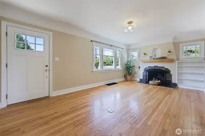 5811 S Sheridan Avenue, Tacoma, WA 98408 - Photo 9