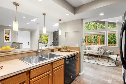 340 Snohomish Drive, La Conner, WA 98257 - Photo 3