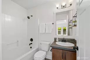 1382 Chelssea Walk NE, Issaquah, WA 98029 - Photo 25