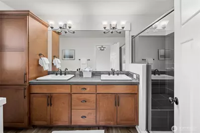 1382 Chelssea Walk NE, Issaquah, WA 98029 - Photo 29