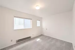 5261 Brooklyn Ave NE, Seattle, WA 98105 - Photo 11
