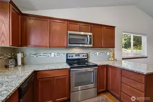12520 24th Pl W, Everett, WA 98204 - Photo 11