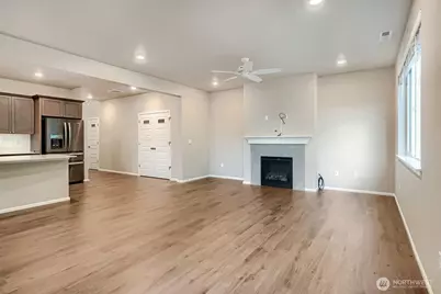 23511 Tahoma Place, Black Diamond, WA 98010 - Photo 11