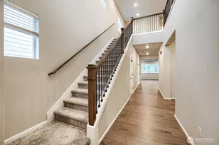 23511 Tahoma Pl, Black Diamond, WA 98010 - Photo 3