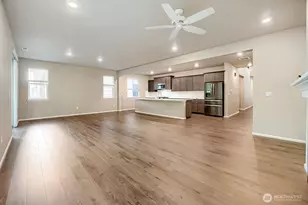 23511 Tahoma Pl, Black Diamond, WA 98010 - Photo 13