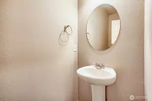 23511 Tahoma Pl, Black Diamond, WA 98010 - Photo 15
